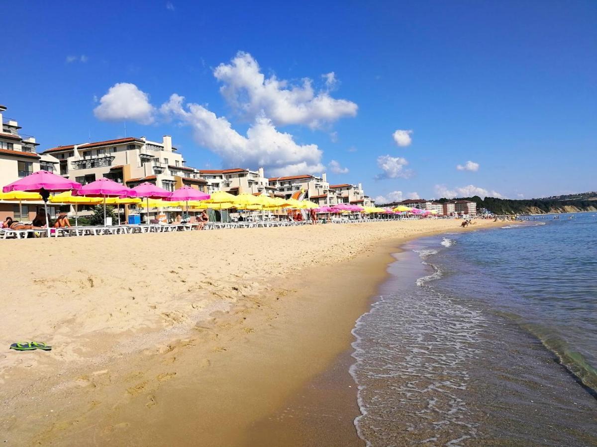 Апартаменти Атеа На Плажа - Apartments Atea On The Beach Obzor Zewnętrze zdjęcie