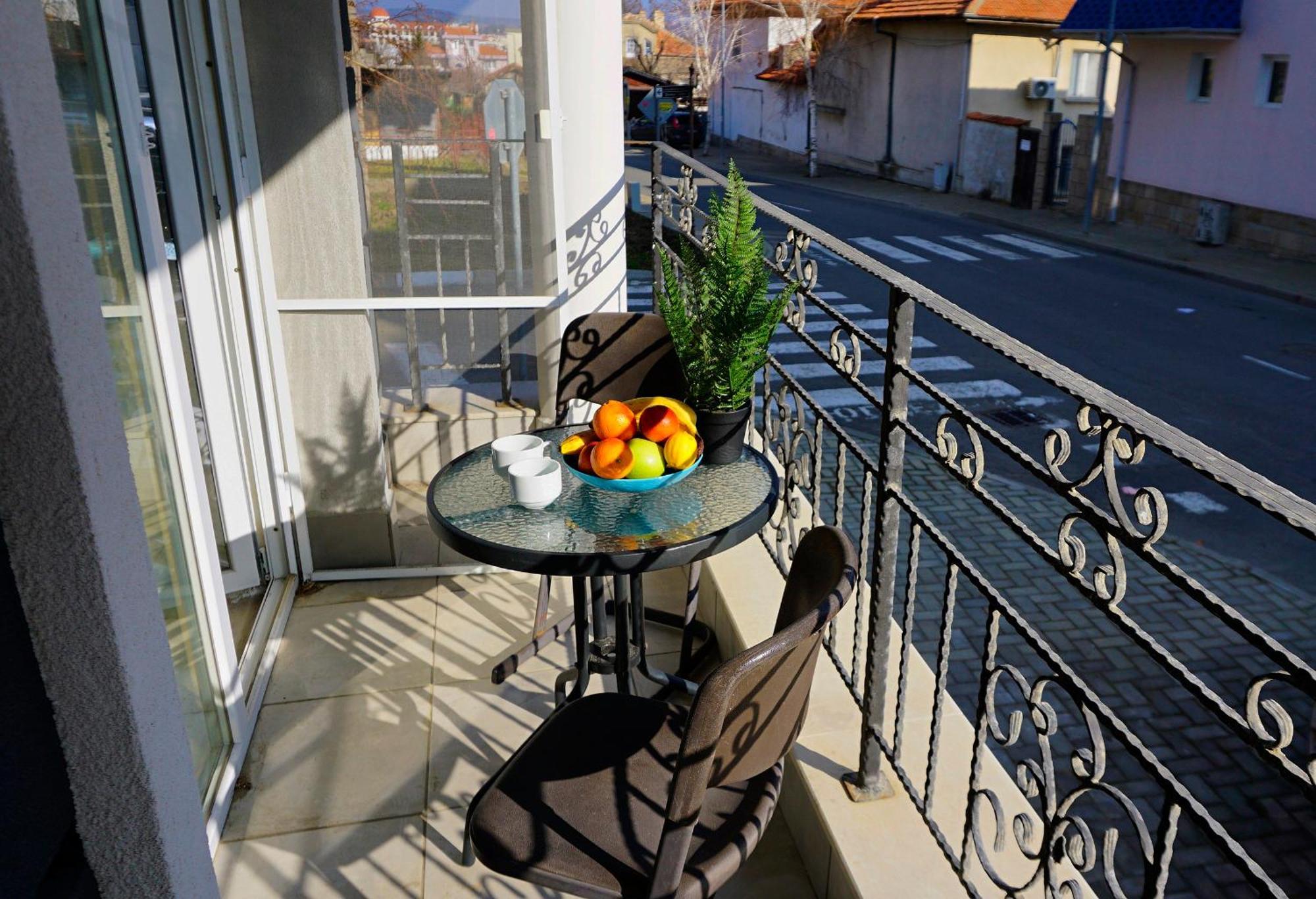 Апартаменти Атеа На Плажа - Apartments Atea On The Beach Obzor Zewnętrze zdjęcie
